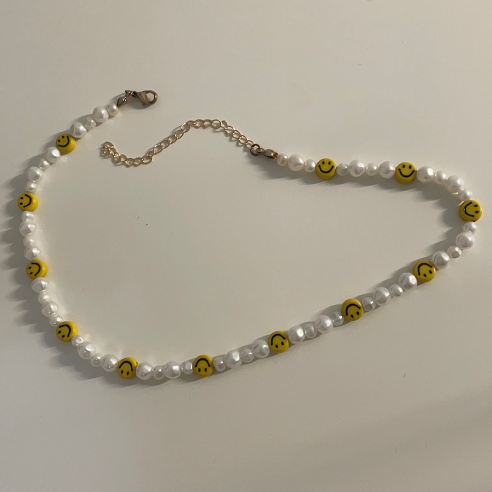 Pacsun Pearl Smiley Necklace